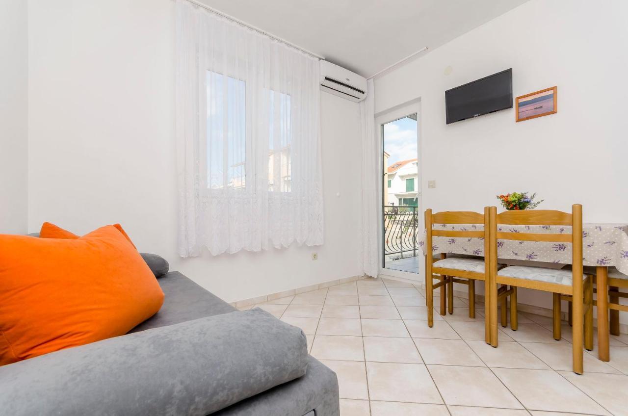 Apartments Mate Трогир Экстерьер фото