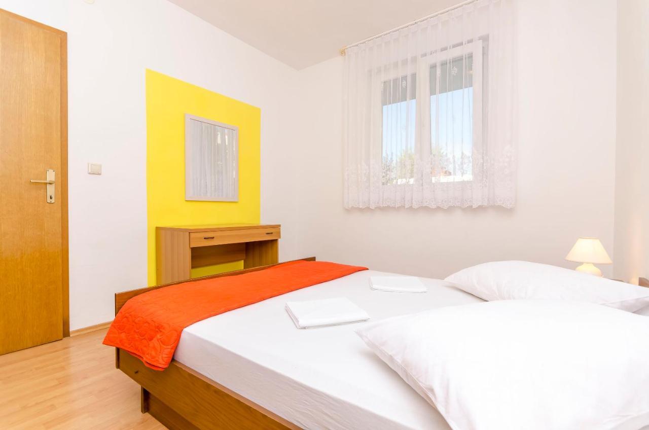 Apartments Mate Трогир Экстерьер фото