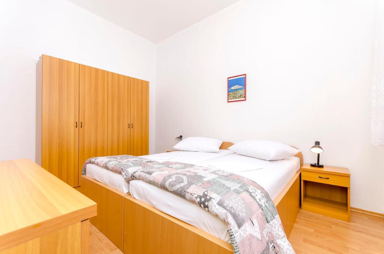 Apartments Mate Трогир Экстерьер фото