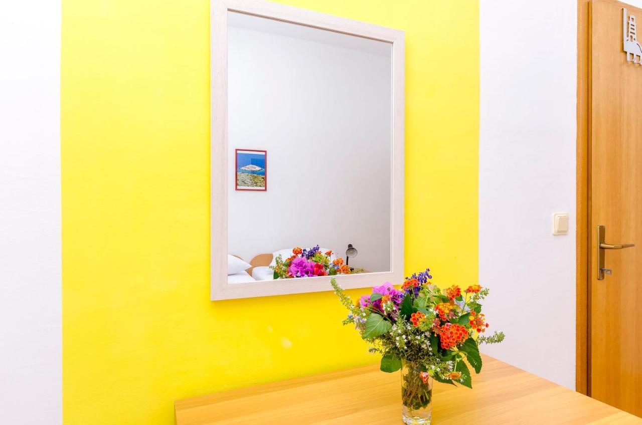 Apartments Mate Трогир Экстерьер фото