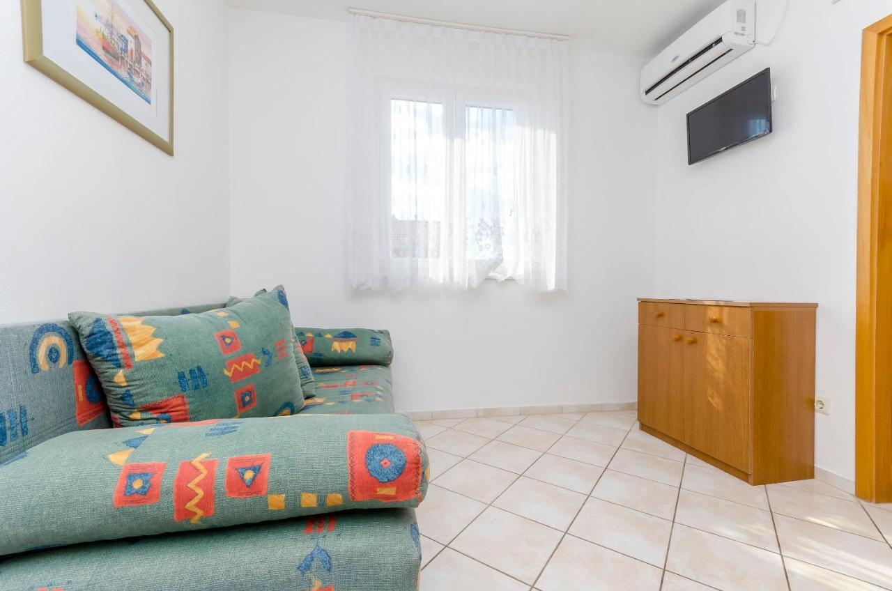 Apartments Mate Трогир Экстерьер фото