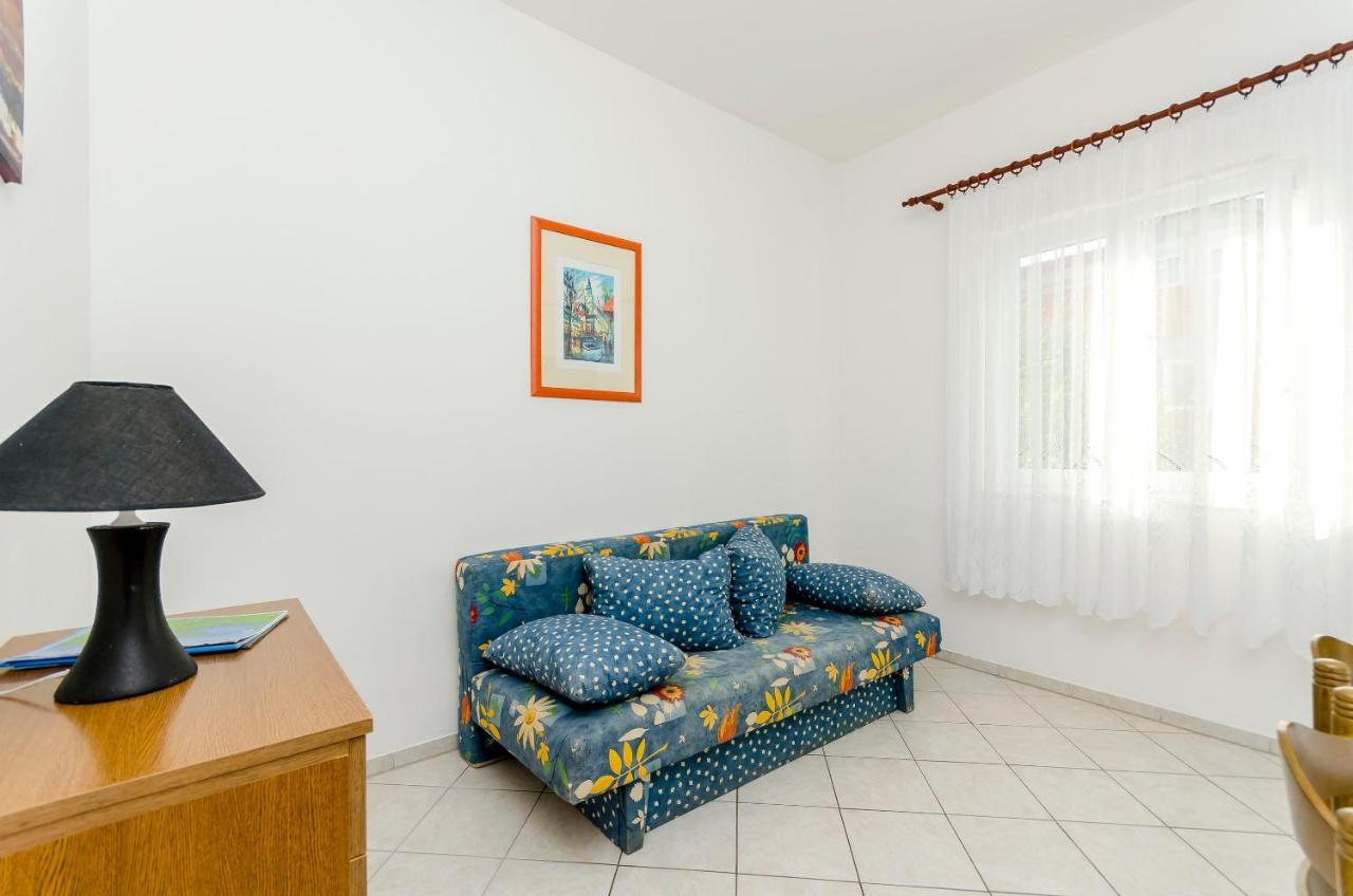 Apartments Mate Трогир Экстерьер фото